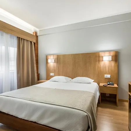 Hotel Moinho De Vento 3*