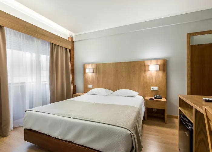 Hotel Moinho De Vento 3*